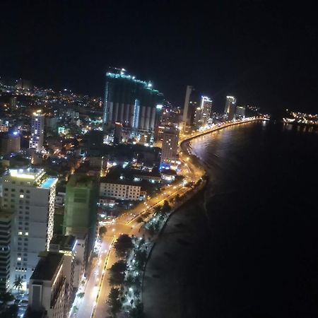 Wonderland 24H Apartments На Транг Екстериор снимка