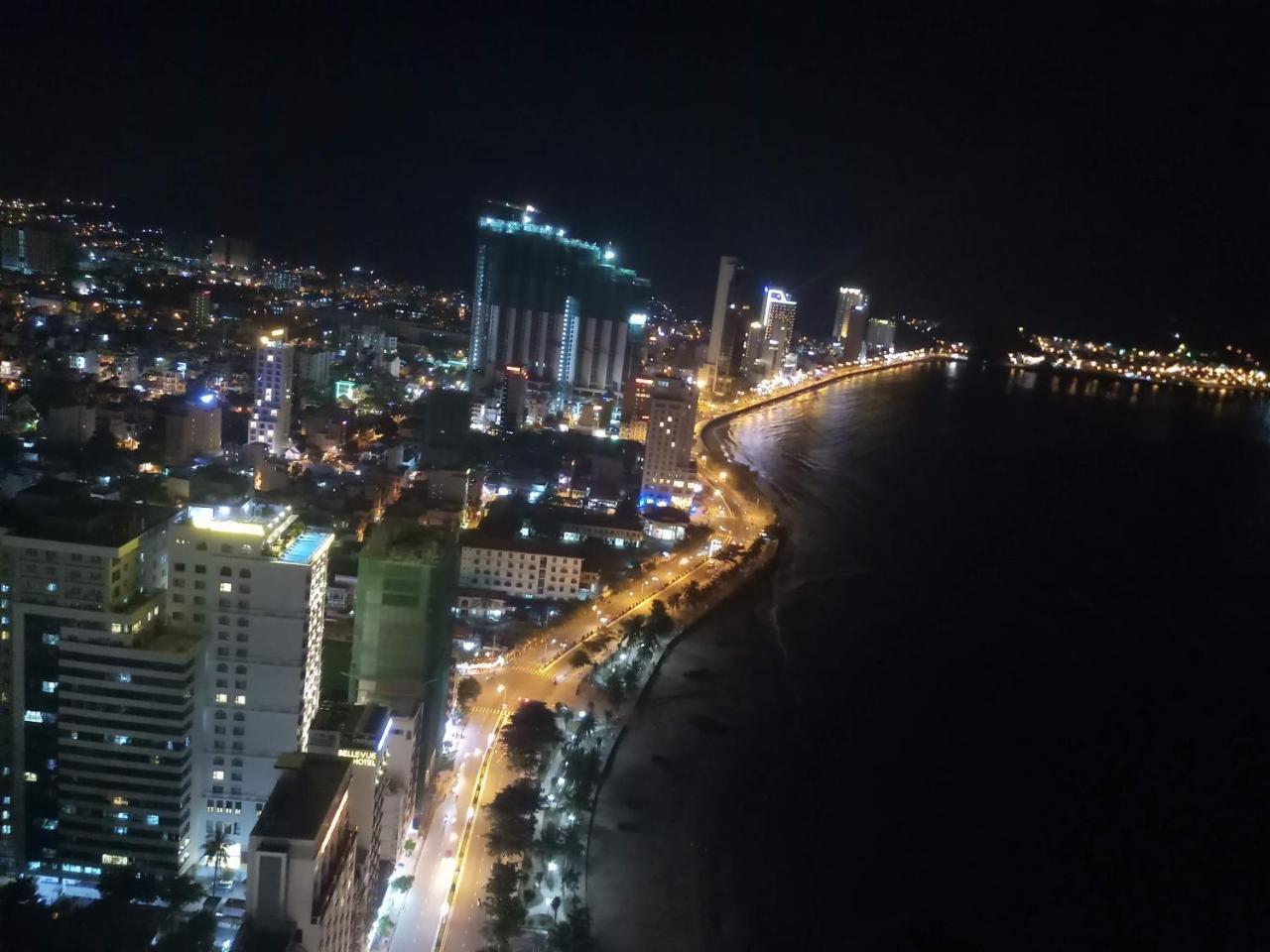 Wonderland 24H Apartments На Транг Екстериор снимка